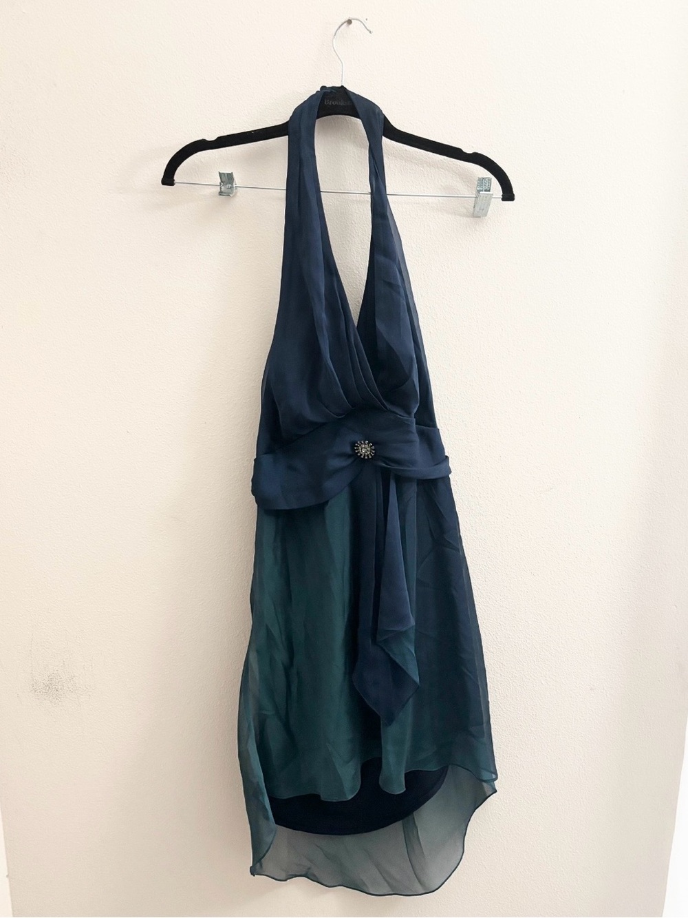 5/$15 🩷 MUST BUNDLE Maggy London Teal and Navy Halter Rhinestone Cocktail Dress